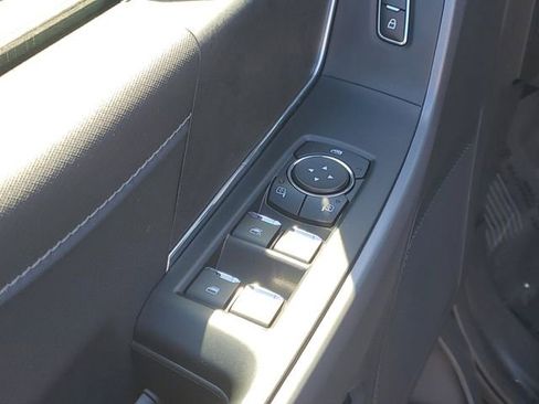 Used 2025 Ford F150 XLT w/ Equipment Group 302A MID image 9