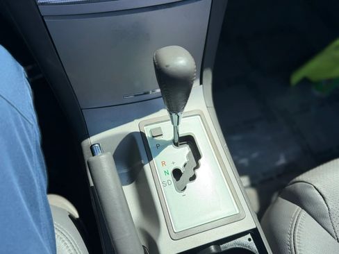 Used 2006 Toyota Solara SE FWD image 12