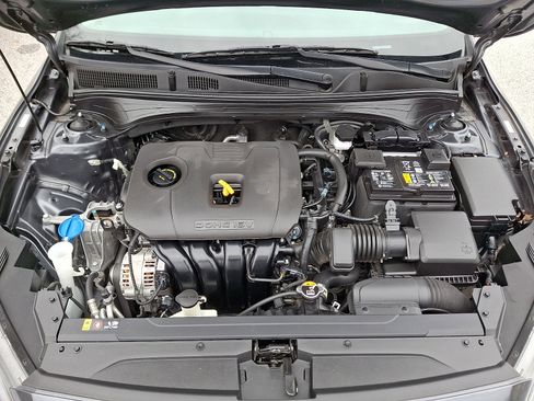 Used 2022 Kia Forte LXS image 27