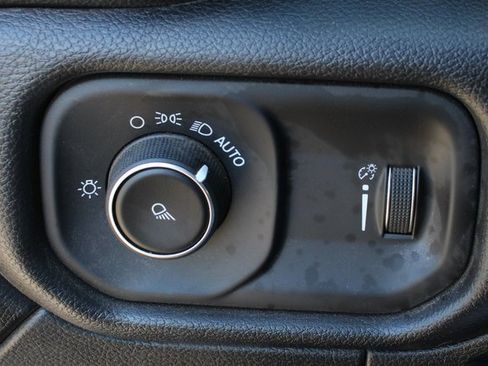 Used 2022 RAM 2500 Tradesman image 19