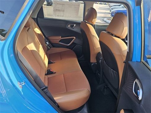 New 2025 Kia Soul EX image 11