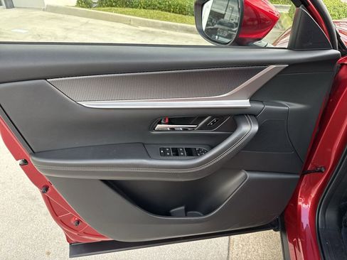 Used 2025 MAZDA CX-90 Plug-In Hybrid w/ Preferred image 38