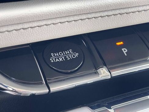 Used 2026 Lincoln Aviator Reserve AWD/4WD image 27