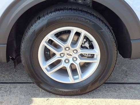 Used 2026 Ford Explorer Active RWD image 31