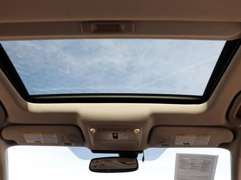 Used 2017 INFINITI Q50 Signature Edition w/ All Weather Package (L93) image 28