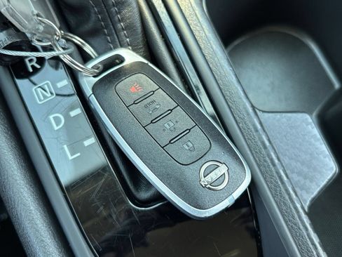 Used 2025 Nissan Sentra S FWD image 21