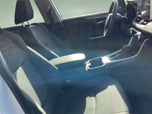 Used 2023 Toyota RAV4 XLE image 15