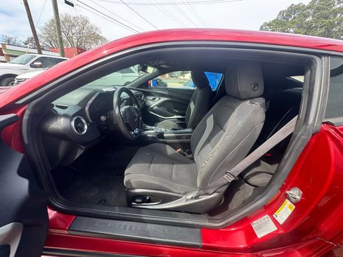 Used 2016 Chevrolet Camaro LT image 22