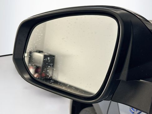Used 2025 Subaru Solterra AWD/4WD image 16
