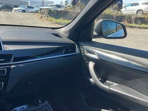 Used 2019 BMW X1 xDrive28i w/ Convenience Package AWD/4WD image 28
