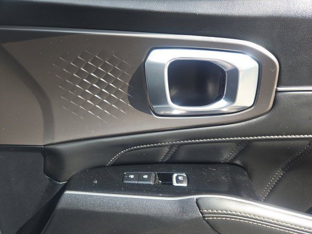 Used 2024 Kia Sorento SX FWD image 20