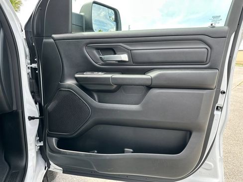 Used 2025 RAM 1500 Tradesman AWD/4WD image 18