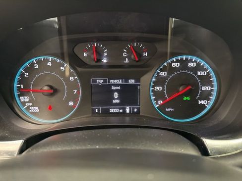 Used 2023 Chevrolet Traverse LS image 15