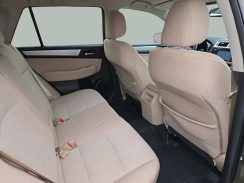 Used 2016 Subaru Outback 2.5i Premium image 14