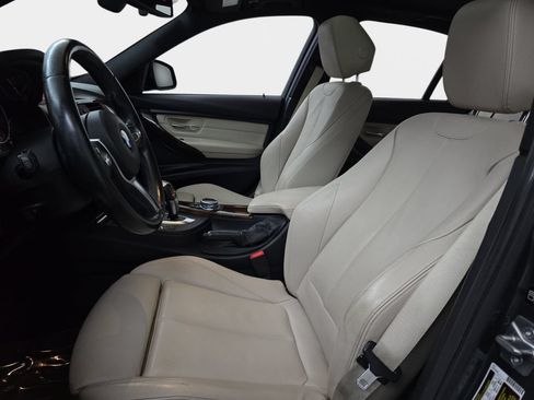 Used 2014 BMW 328i xDrive Sedan AWD/4WD image 17