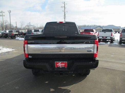 Used 2019 Ford F350 Limited image 5