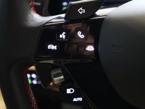 Certified 2024 Ferrari Purosangue image 34