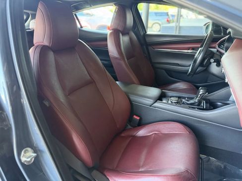 Used 2021 MAZDA MAZDA3 Hatchback w/Premium Plus Pkg AWD/4WD image 18