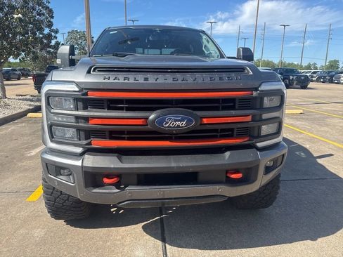 Used 2023 Ford F250 Lariat w/ Lariat Ultimate Package image 2