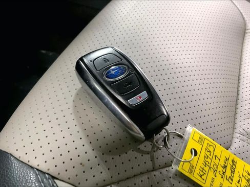 Used 2019 Subaru Forester Limited AWD/4WD image 14