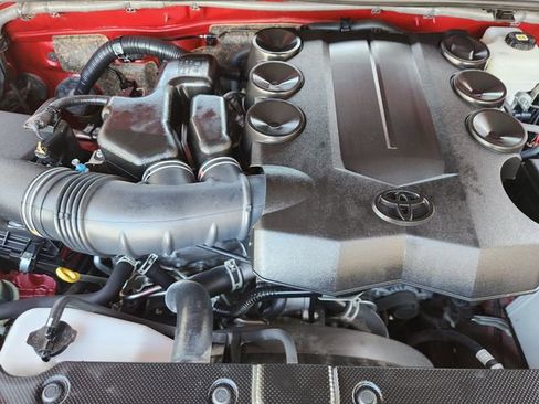 Used 2024 Toyota 4Runner Limited image 22