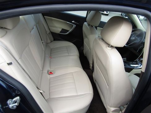 Used 2016 Buick Regal image 23