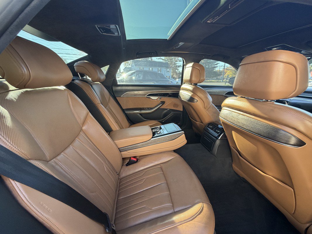 Used 2021 Audi A8 L 4.0T w/ Luxury Package AWD/4WD image 27