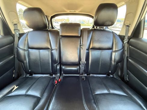 Used 2020 Nissan Pathfinder SL AWD/4WD image 43