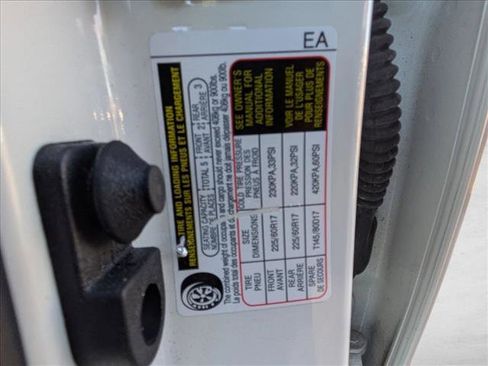 Certified 2024 Subaru Crosstrek 2.0i Premium image 22