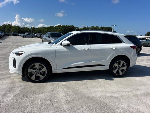 Used 2025 Audi Q5 Premium Plus AWD/4WD image 8