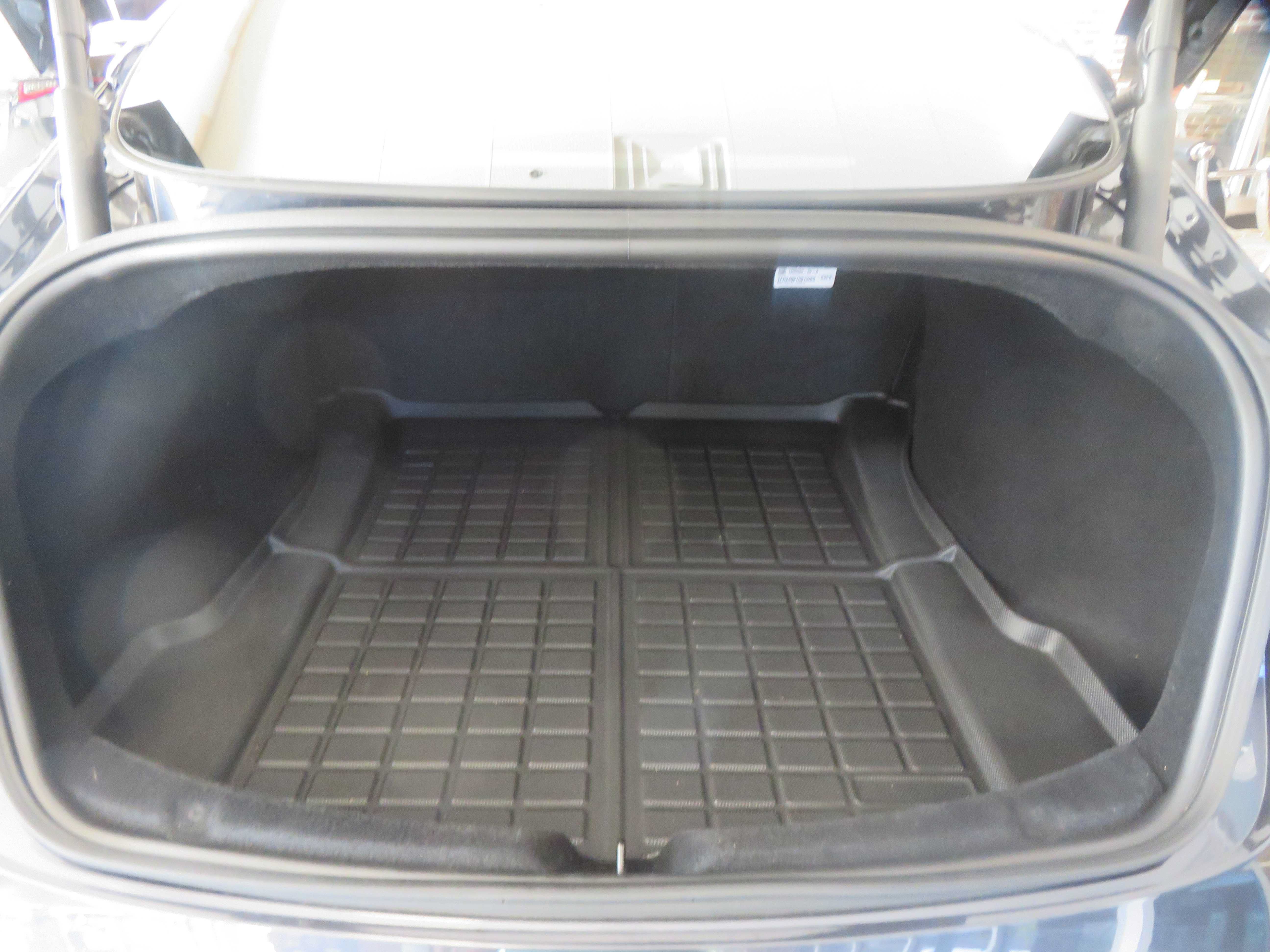 Used 2024 Tesla Model 3 Long Range RWD image 58