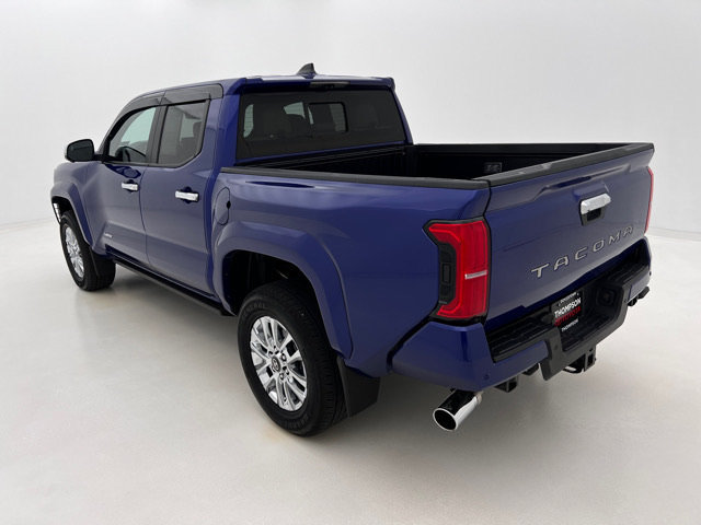 Used 2024 Toyota Tacoma Limited w/ Limited Package (LT) AWD/4WD image 9