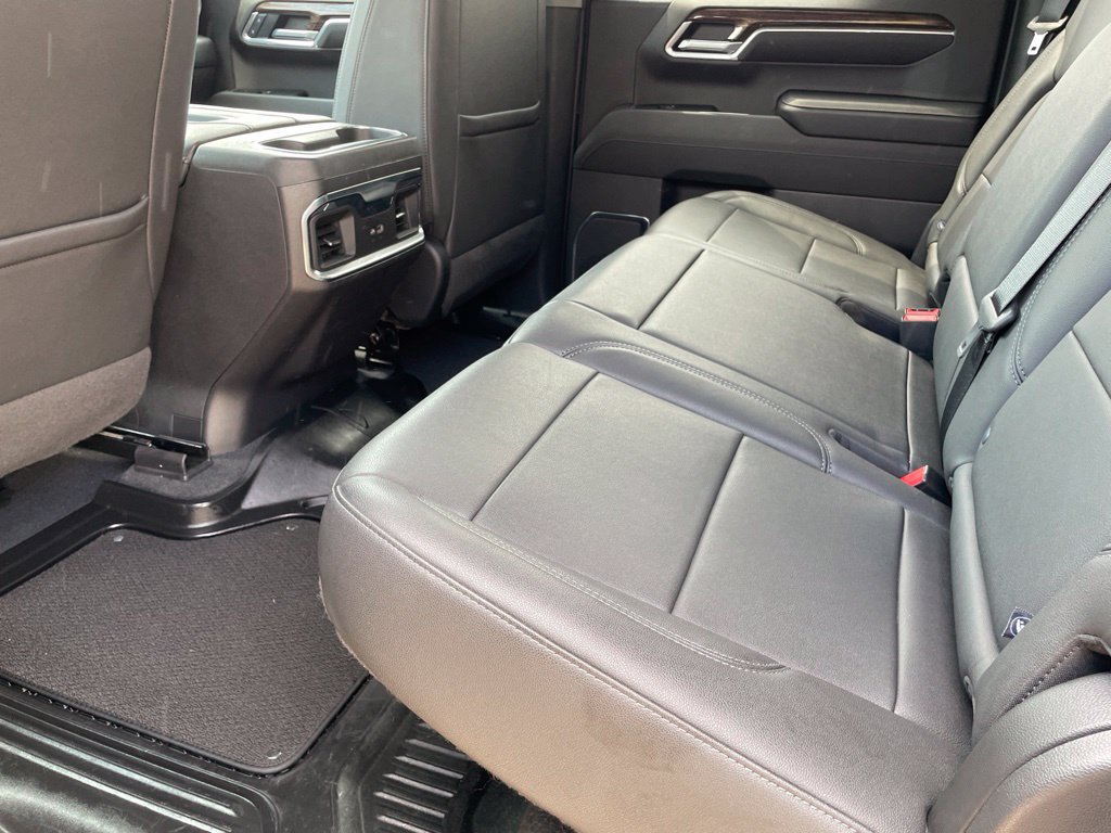 Used 2022 GMC Sierra 1500 Elevation w/ Elevation Premium Package AWD/4WD image 16