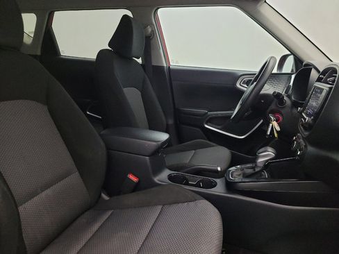 Used 2022 Kia Soul LX w/ Technology Package FWD image 21