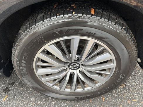 Certified 2024 Nissan Armada SL w/ Captain's Chairs Package image 11