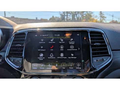 Used 2020 Jeep Grand Cherokee Laredo w/ Laredo X Package image 25