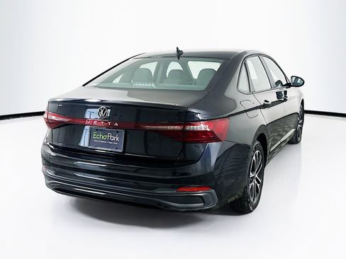 Used 2025 Volkswagen Jetta Sport FWD image 9