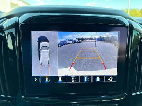 Used 2020 Chevrolet Traverse Premier w/ LPO, Floor Liner Package image 15