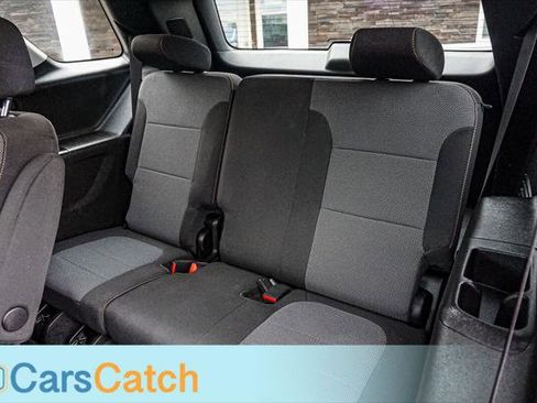 Used 2019 Chevrolet Traverse LT image 21