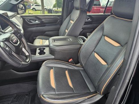Used 2023 GMC Yukon XL AT4 w/ Technology Package AWD/4WD image 54