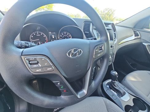 Used 2017 Hyundai Santa Fe Sport AWD/4WD image 7