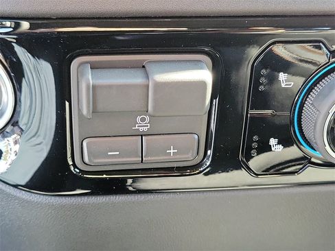 New 2026 Chevrolet Silverado 1500 LT image 12