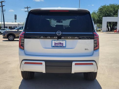 New 2026 Nissan Armada SL w/ Captain's Chari Seat Package AWD/4WD image 6
