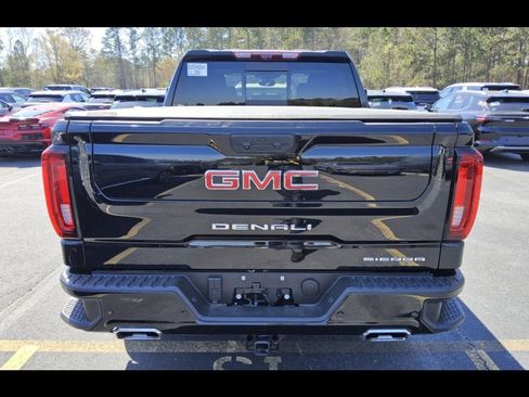 Used 2025 GMC Sierra 1500 Denali w/ Denali Reserve Package image 4
