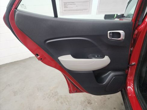 Used 2022 Hyundai Venue SEL w/ Cargo Package FWD image 24