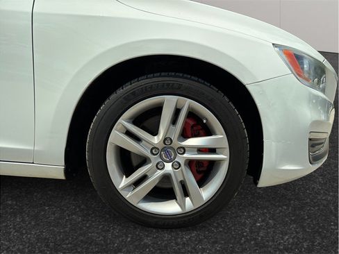 Used 2014 Volvo S60 T5 FWD image 13