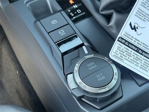 Certified 2025 Toyota Tacoma SR5 image 20