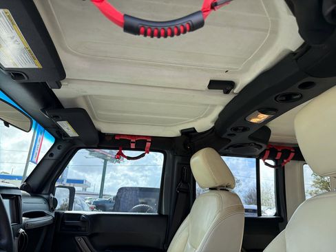 Used 2014 Jeep Wrangler Unlimited Sport image 20