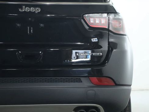 Used 2022 Jeep Compass Limited AWD/4WD image 44