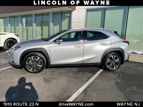 Used 2020 Lexus UX 250h w/ Premium Package image 2